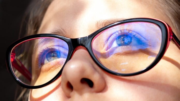 What Are Blue Light Glasses
